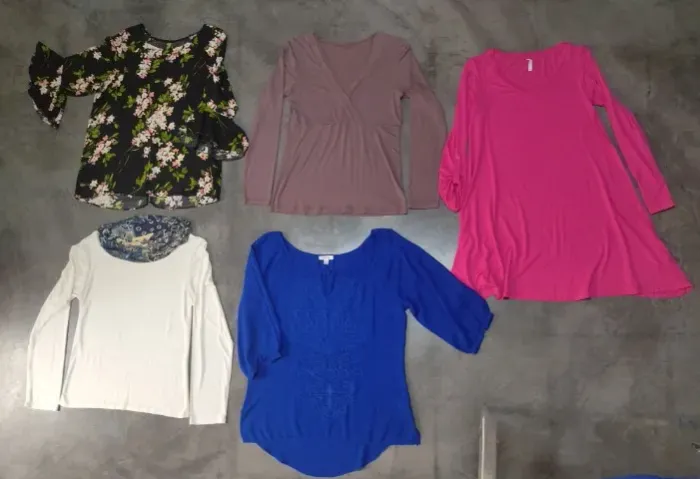 lote c/4 blusinhas femininas usadas
