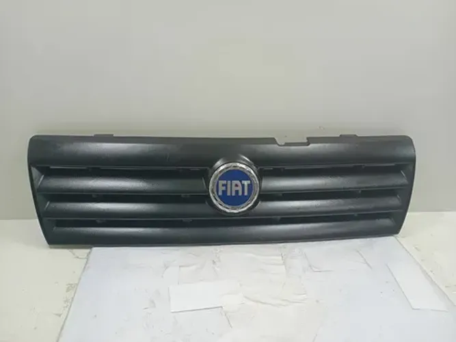 Grade Radiador Fiat Uno Fiorino 2004 Á 2008 L Usado Preto Ambos Lados