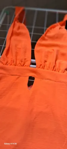 BLUSA LARANJA 