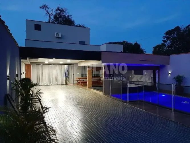 Lindo Sobrado Moderno com Piscina e Área Gourmet São Simão/SP