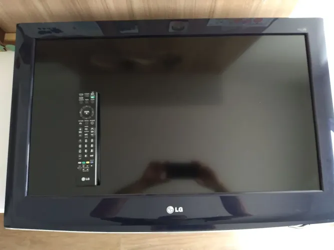 TV LCD LG 32lh35fd retirar peças 