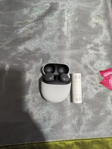Google Pixel Buds Pro