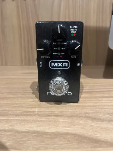 Pedal MXR Reverb m300