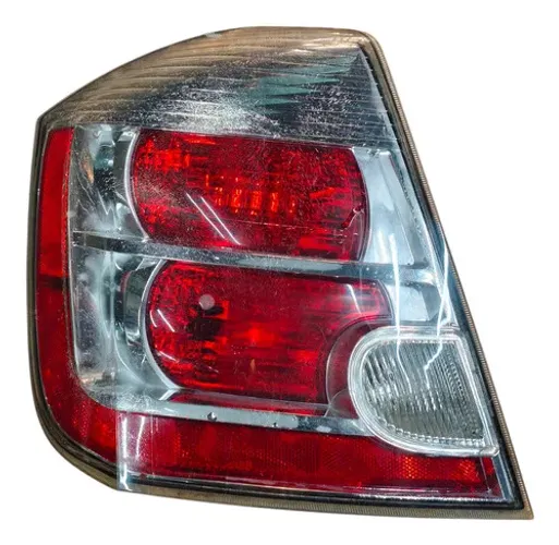 Lanterna Traseira Esquerd Nissan Sentra 2008 2009 Esquerdo/motorista Vermelho