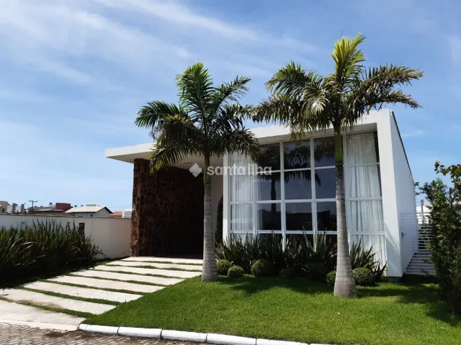 Casa em condomínio fechado, com 3 dormitórios à venda, 222m² - Campeche - Florianópolis/SC