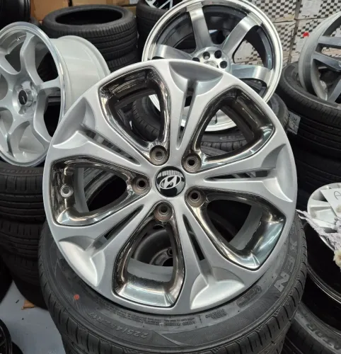 Jogo de rodas Hyundai i30 aro 17 