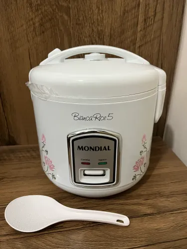 Panela Elétrica de Arroz Mondial Bianca Rice NPE-05 5 Xícaras - Branca - 220V