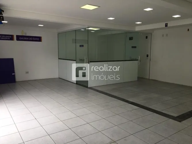 Sala comercial no bairro Kobrasol, São José