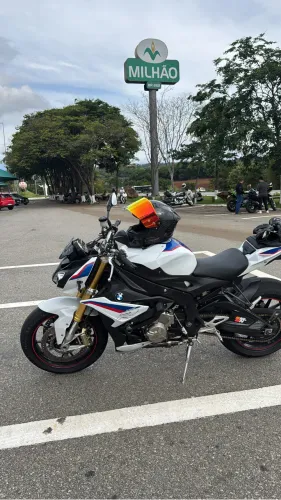 S1000R