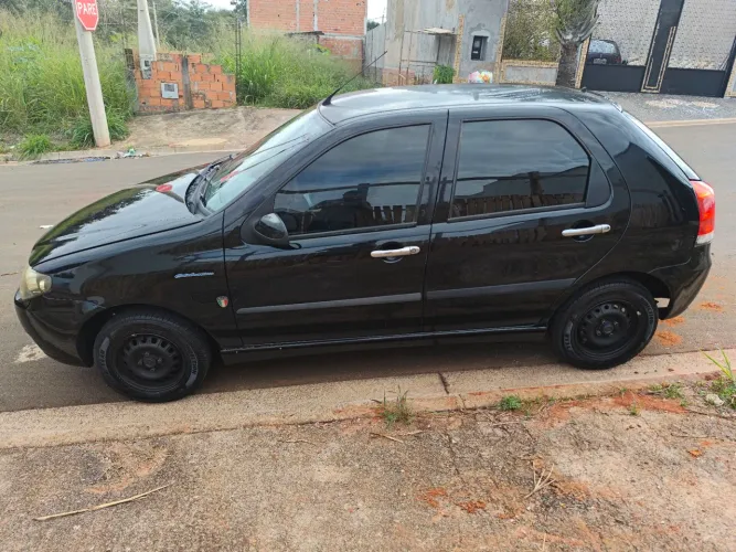 Fiat Palio Celebration 1.0 Fire Flex 8V 4P 2008