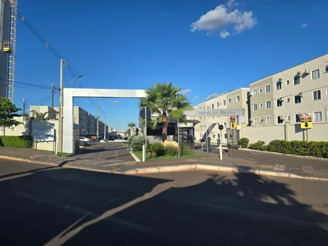 Alugo Apartamento 2/4 Condomínio Chapada dos Pinheiros na Av. Mario Andreazza