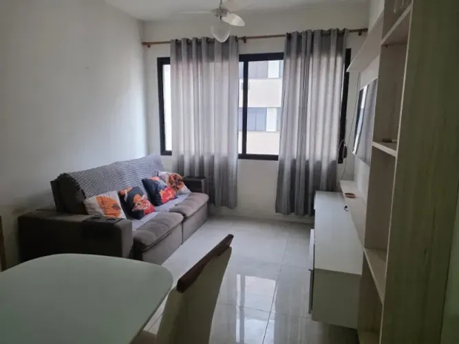 VENDO - TIJUCA, excelente apartamento 2 quartos, suíte, vaga, play,academ Metrô Saens Pena