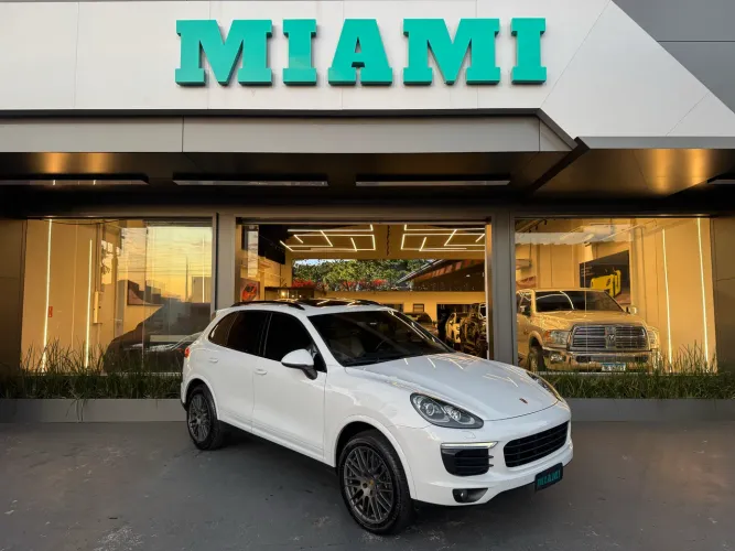 Porsche Cayenne GTS 3.6 Bi-turbo 440cv 2018