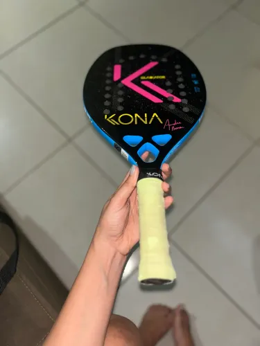 Raquete Kona André Baran