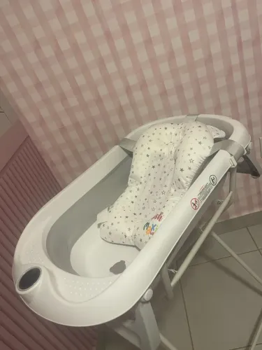 Banheiro dobrável c/termômetro c/suporte e almofada de apoio max baby