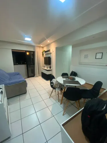 Apartamento 2 quartos sendo 1 suite MOBILIADO em petrópolis para venda e locação
