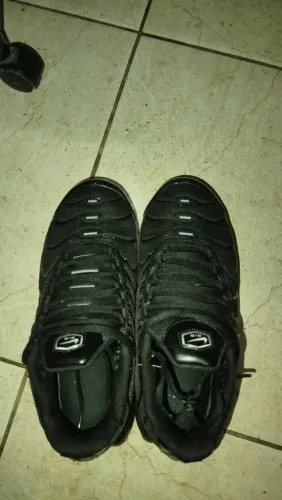 Vendo tênis Air Max Tn tripler Black