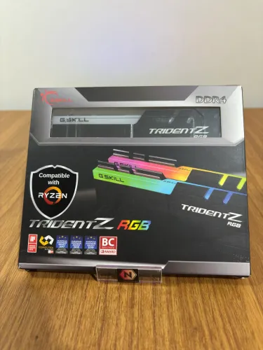 Memória RAM DDR4 G.Skill Trident Z RGB 16GB (2x8GB), 3600MHz, CL18, Preta (Nova Lacrada)