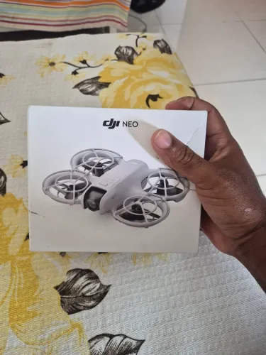 Vendo Dji neo novo lacrado na caixa original controlado por smartphone ou iPhone