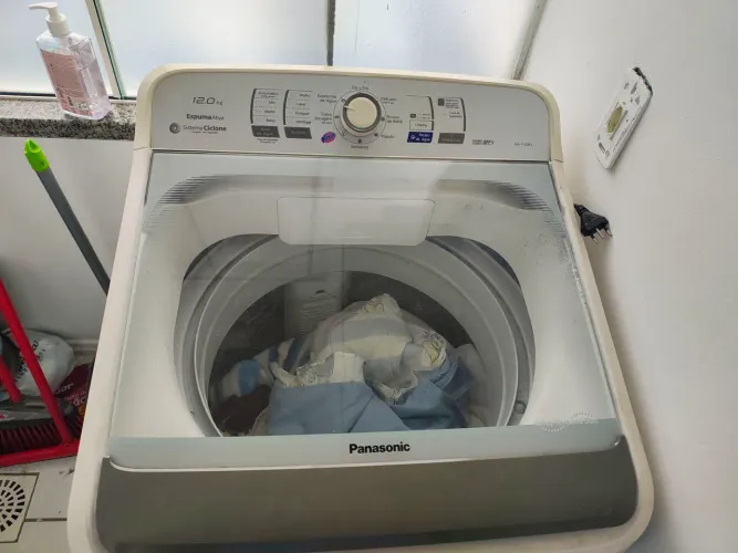 Máquina de lavar Panasonic 12kg