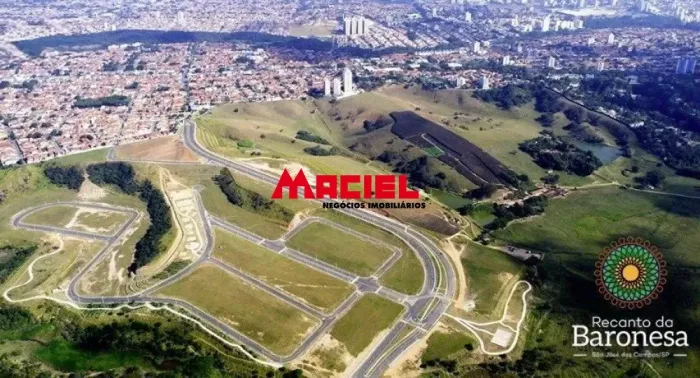 Terreno Maravilhoso no Condomínio Recanto da Baronesa - Alto Padrão e Localização Privileg