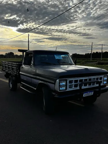 Ford F-1000 Super Diesel / Super Diesel Turbo 1986