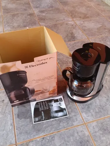 Vende um cafeteira