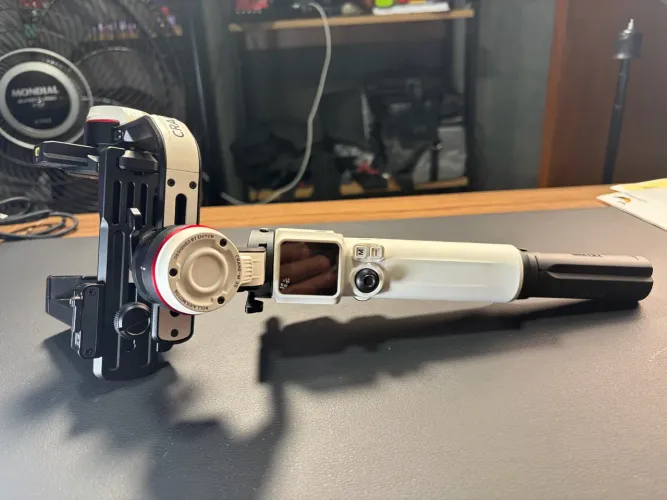 Estabilizador Gimbal Zhiyun Crane - M3s