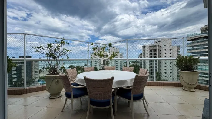 Cobertura com vista para o mar, 5 suítes, na Riviera de São Lourenço