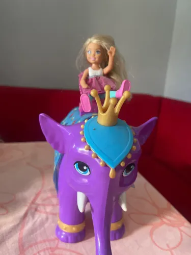 Elefante roxo boneca cheuse