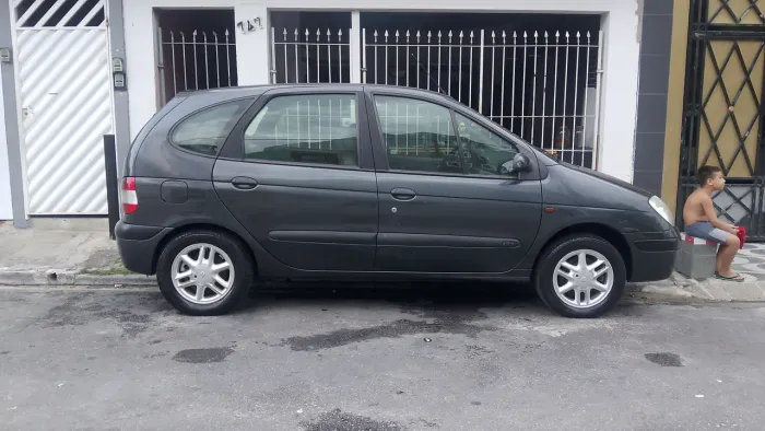 Renault Scenic RT 2.0 16V 5P Mec. 2001