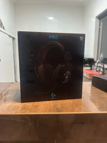 Headset Logitech Pro