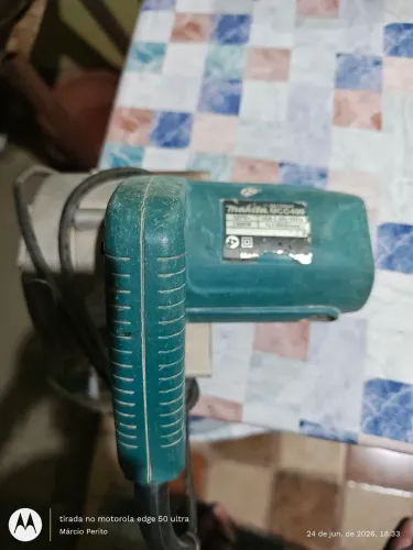 Makita 1200W MCC400
