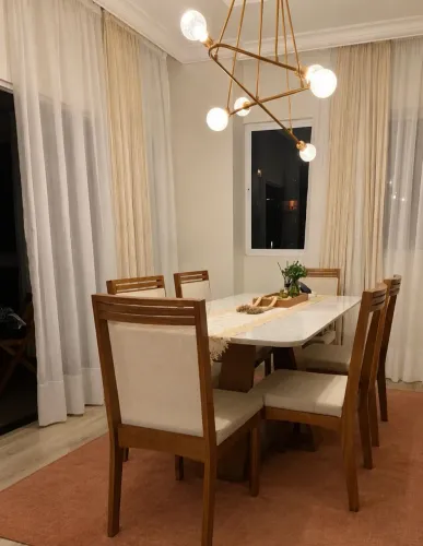 Cadeiras de jantar
