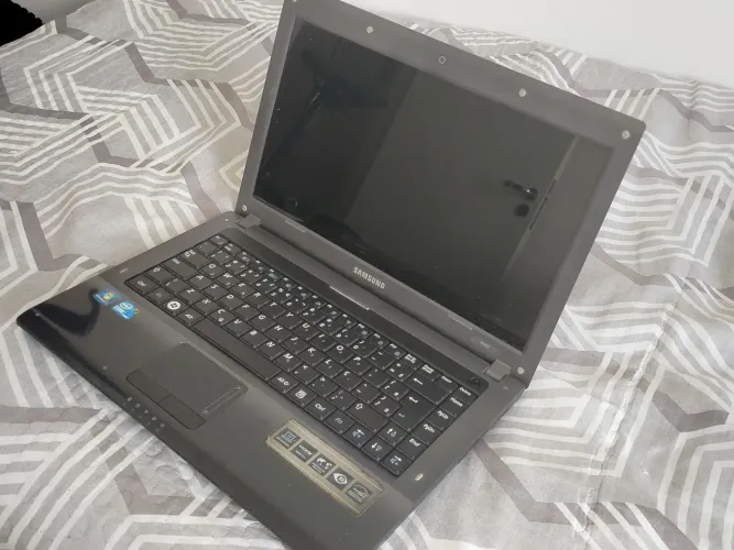 Notebook Samsung R440