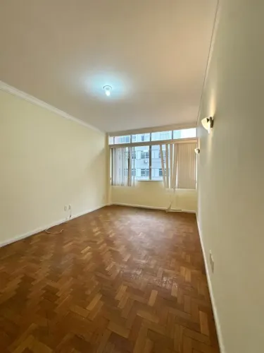 Niterói - Icaraí - Rua Paulo Gustavo 134m² 03 qts 01 suíte