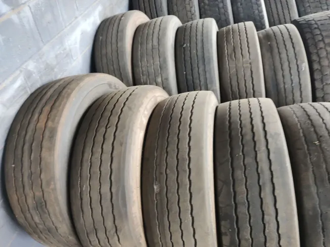 Pneus 275/70R22,5