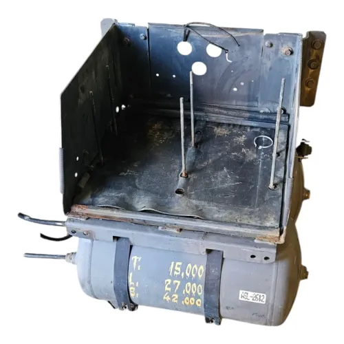 reservatorio de ar com caixa de bateria volvo VM 310