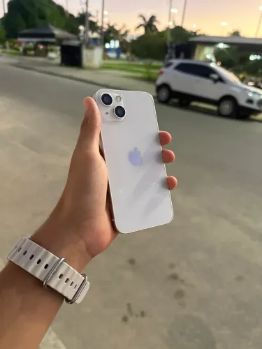 iPhone 13