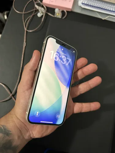 iPhone 12 64gb