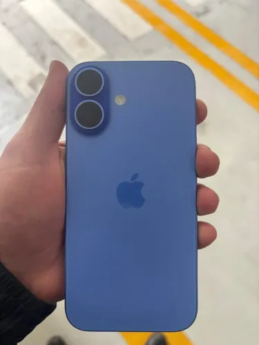 IPHONE 16 - 128GB