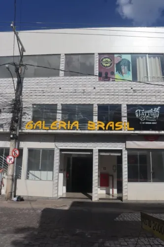 Locação de loja comercial no centro de Formiga-MG