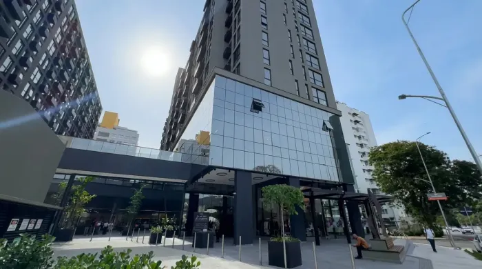 Não é STUDIO, é estilo de vida: 44m², Viva Trindade