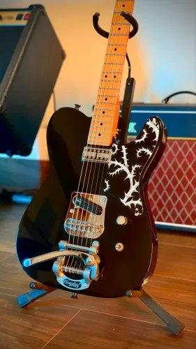 Guitarra Squier Telecaster Cabronita Bigsby Com DiMarzio Tone Zone