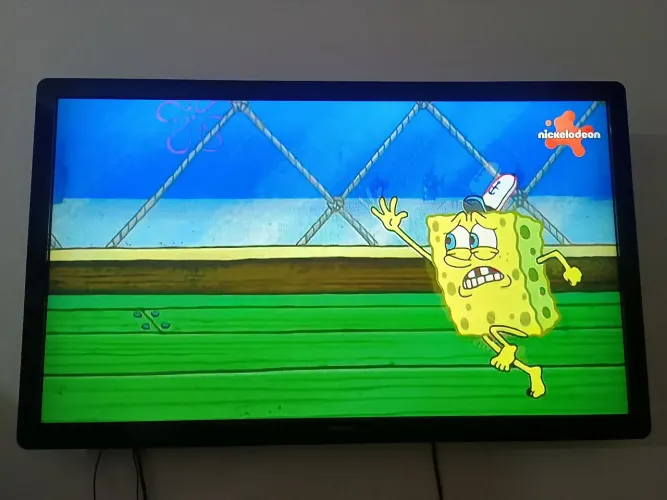 Tv philips 47 polegadas
