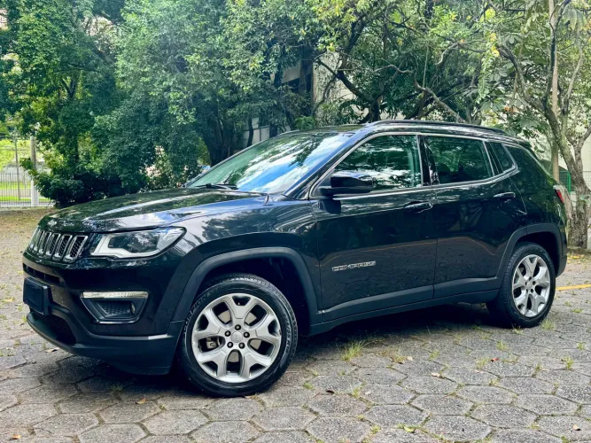 Jeep Compass Excelente Estado Baixa Km 2021