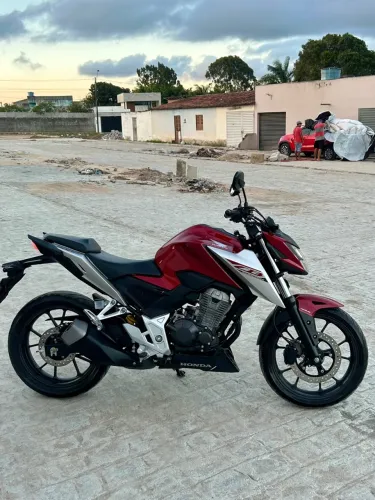 Honda CB 300f Twister Flex 2026