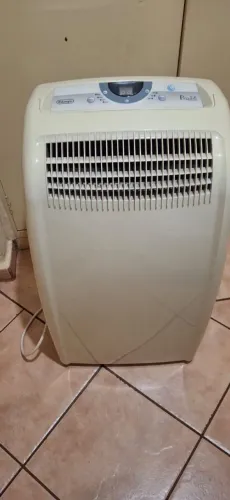 Ar-Condicionado Portátil De'Longhi Pinguino PAC CQ130 - Potente, Prático e Elegante