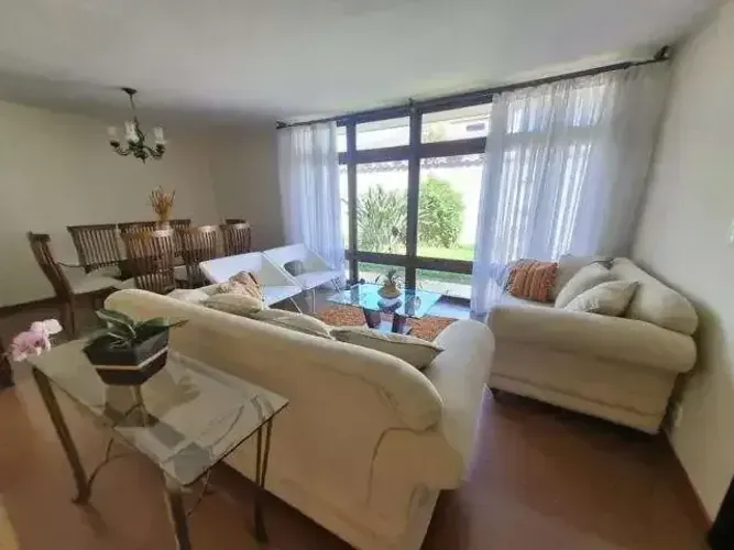 Imóvel para venda tem 248 metros quadrados com 4 quartos em Jardim São José - Arujá - SP