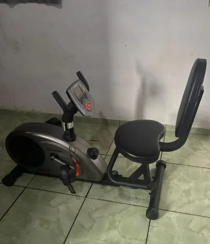 VENDO BICICLETA ERGOMÉTRICA OXER OXB 4906